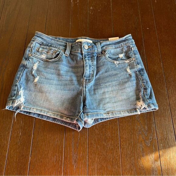 Eunina Distressed Jean Shorts size medium - Picture 1 of 5